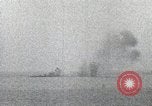 Standbild erfasst japanischen U-Boot explodiert Sasebo Japan, 1946, aus Sekunde 48 historischem Filmmaterial Videoclip 65675022290