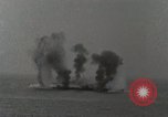 Standbild japanischen U-Boot explodiert Sasebo Japan, 1946, aus Sekunde 32 historischem Filmmaterial Videoclip 65675022291