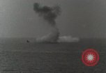 Standbild japanischen U-Boot explodiert Sasebo Japan, 1946, aus Sekunde 46 historischem Filmmaterial Videoclip 65675022291