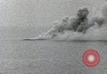 Standbild United States Navy Waschbecken japanischen U-Boot Japan, 1946, aus Sekunde 61 historischem Filmmaterial Videoclip 65675022292
