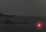 Standbild japanischen U-Boot sinkt Japan, 1946, aus Sekunde 13 historischem Filmmaterial Videoclip 65675022293