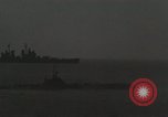 Standbild japanischen U-Boot sinkt Japan, 1946, aus Sekunde 14 historischem Filmmaterial Videoclip 65675022293