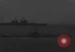 Standbild japanischen U-Boot sinkt Japan, 1946, aus Sekunde 16 historischem Filmmaterial Videoclip 65675022293