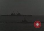 Standbild japanischen U-Boot sinkt Japan, 1946, aus Sekunde 21 historischem Filmmaterial Videoclip 65675022293
