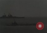 Standbild japanischen U-Boot sinkt Japan, 1946, aus Sekunde 25 historischem Filmmaterial Videoclip 65675022293