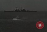Standbild japanischen U-Boot sinkt Japan, 1946, aus Sekunde 58 historischem Filmmaterial Videoclip 65675022293