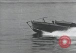 Standbild japanischen U-Boot und Schnellboot Yokosuka Yokosuka Japan Hafen, 1940, aus Sekunde 52 historischem Filmmaterial Videoclip 65675022296