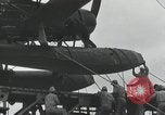 Standbild Doppeldecker auf japanischen Schiff Japan, 1940, aus Sekunde 28 historischem Filmmaterial Videoclip 65675022298