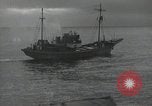 Standbild japanische Segelschiff Yokosuka in Japan, 1940, aus Sekunde 27 historischem Filmmaterial Videoclip 65675022300