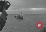 Standbild japanische Segelschiff Yokosuka in Japan, 1940, aus Sekunde 30 historischem Filmmaterial Videoclip 65675022300