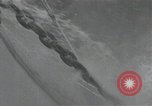Standbild japanische Schlachtschiff und andere Kriegsschiffe angelaufen Japan, 1941, aus Sekunde 37 historischem Filmmaterial Videoclip 65675022302