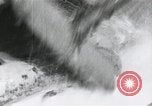 Standbild japanische Schlachtschiff und andere Kriegsschiffe angelaufen Japan, 1941, aus Sekunde 52 historischem Filmmaterial Videoclip 65675022302