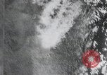 Standbild japanische Schlachtschiff und andere Kriegsschiffe angelaufen Japan, 1941, aus Sekunde 57 historischem Filmmaterial Videoclip 65675022302
