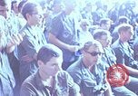 Immagine di Osu mostrano in Vietnam Il Vietnam, 1972, secondo 33 filmato di repertorio 65675022319
