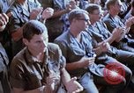 Immagine di Osu mostrano in Vietnam Il Vietnam, 1972, secondo 39 filmato di repertorio 65675022319