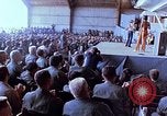 Immagine di Osu mostrano in Vietnam Il Vietnam, 1972, secondo 56 filmato di repertorio 65675022319