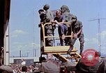 Immagine di Sammy Davis Jr Il Vietnam, 1972, secondo 62 filmato di repertorio 65675022321