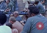 Immagine di Sammy Davis Jr Il Vietnam, 1972, secondo 14 filmato di repertorio 65675022322