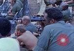 Immagine di Sammy Davis Jr Il Vietnam, 1972, secondo 17 filmato di repertorio 65675022322