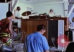 Immagine di Osu Troupe Il Vietnam, 1972, secondo 53 filmato di repertorio 65675022323