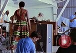 Immagine di Osu Troupe Il Vietnam, 1972, secondo 55 filmato di repertorio 65675022323