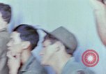 Immagine di Samuel Davis Jr Il Vietnam, 1972, secondo 18 filmato di repertorio 65675022324