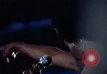 Standbild Sänger Blinky Williams Vietnam, 1972, aus Sekunde 11 historischem Filmmaterial Videoclip 65675022327