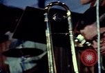 Standbild Sänger Blinky Williams Vietnam, 1972, aus Sekunde 25 historischem Filmmaterial Videoclip 65675022327