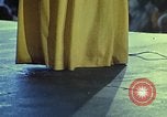 Standbild Sänger Blinky Williams Vietnam, 1972, aus Sekunde 47 historischem Filmmaterial Videoclip 65675022327