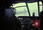 Image USO troupe Le Vietnam, 1972, de la seconde 16 séquences d'archives historiques vidéo 65675022329