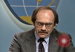 Standbild Arnold L Raphel Afghanistan Interview Washington DC USA, 1985, aus Sekunde 37 historischem Filmmaterial Videoclip 65675022342