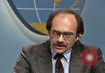 Standbild Arnold L Raphel Afghanistan Interview Washington DC USA, 1985, aus Sekunde 53 historischem Filmmaterial Videoclip 65675022342