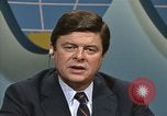Standbild Senator Jim Sasser und Arnold L Raphel Interview Washington DC USA, 1985, aus Sekunde 36 historischem Filmmaterial Videoclip 65675022343