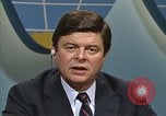Standbild Senator Jim Sasser und Arnold L Raphel Interview Washington DC USA, 1985, aus Sekunde 40 historischem Filmmaterial Videoclip 65675022343