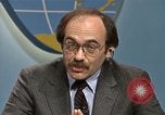 Standbild Senator Jim Sasser und Arnold L Raphel Afghanistan Interview Washington DC USA, 1985, aus Sekunde 57 historischem Filmmaterial Videoclip 65675022345
