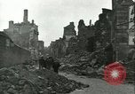 Standbild Bombardiert Boulogne-sur-Mer Frankreich Boulogne-sur-Mer Frankreich, 1943, aus Sekunde 49 historischem Filmmaterial Videoclip 65675022346