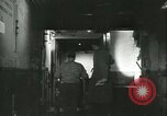 Standbild französischer Soldaten Frankreich, 1944, aus Sekunde 27 historischem Filmmaterial Videoclip 65675022347