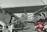 Standbild französischer Soldaten Frankreich, 1944, aus Sekunde 46 historischem Filmmaterial Videoclip 65675022347