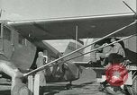 Standbild französischer Soldaten Frankreich, 1944, aus Sekunde 47 historischem Filmmaterial Videoclip 65675022347