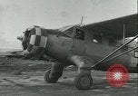 Standbild französischer Soldaten Frankreich, 1944, aus Sekunde 54 historischem Filmmaterial Videoclip 65675022347