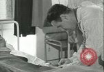 Standbild französischer Soldaten Frankreich, 1944, aus Sekunde 59 historischem Filmmaterial Videoclip 65675022347