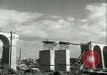 Standbild französische Bahn hof Frankreich, 1944, aus Sekunde 17 historischem Filmmaterial Videoclip 65675022348
