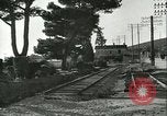 Standbild französische Bahn hof Frankreich, 1944, aus Sekunde 38 historischem Filmmaterial Videoclip 65675022348