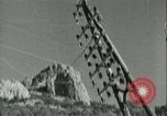 Standbild französische Bahn hof Frankreich, 1944, aus Sekunde 44 historischem Filmmaterial Videoclip 65675022348