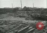 Standbild französische Bahn hof Frankreich, 1944, aus Sekunde 58 historischem Filmmaterial Videoclip 65675022348