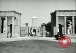 Standbild König Mohammed Zahir Shah und Ministerpräsident Daud Khan Afghanistan, 1959, aus Sekunde 15 historischem Filmmaterial Videoclip 65675022350