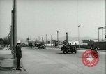 Standbild König Mohammed Zahir Shah und Ministerpräsident Daud Khan Afghanistan, 1959, aus Sekunde 27 historischem Filmmaterial Videoclip 65675022350