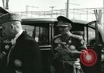 Standbild König Mohammed Zahir Shah und Ministerpräsident Daud Khan Afghanistan, 1959, aus Sekunde 42 historischem Filmmaterial Videoclip 65675022350