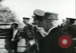 Standbild König Mohammed Zahir Shah und Ministerpräsident Daud Khan Afghanistan, 1959, aus Sekunde 44 historischem Filmmaterial Videoclip 65675022350