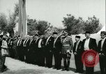 Standbild König Mohammed Zahir Shah und Ministerpräsident Daud Khan Afghanistan, 1959, aus Sekunde 54 historischem Filmmaterial Videoclip 65675022350